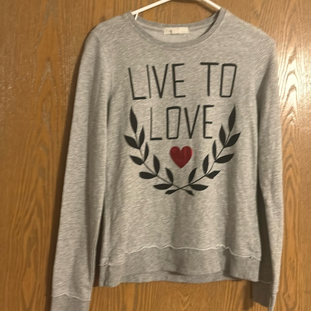 EUC Forever22 Live to Love sweatshirt. Size (XS)